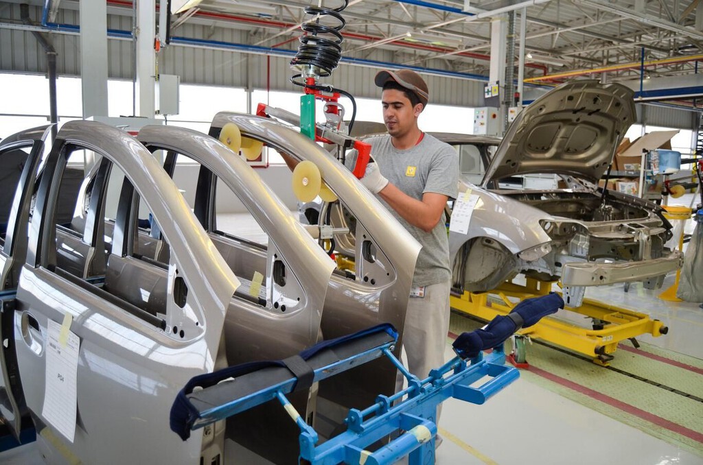 China ha creado un sistema donde fábricas al otro lado del mundo «montan» sus coches. Y Europa lo está aplicando en Argelia